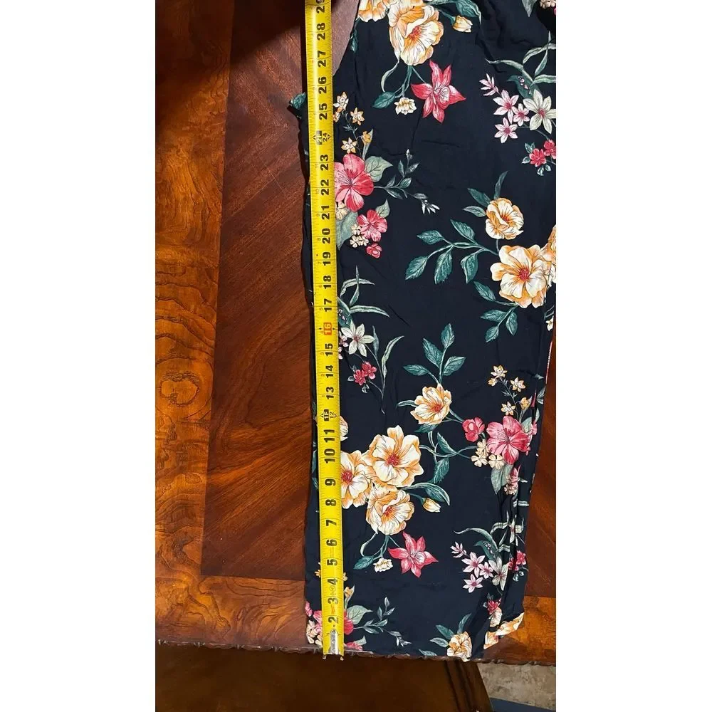 Xhilaration women's Floral blue and pink Jumpsuit size leggings‎ size medium - Picture 11 of 11